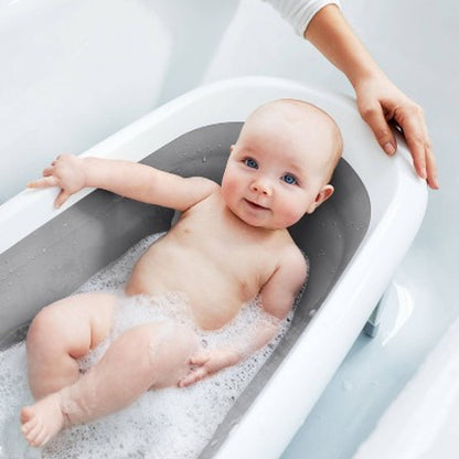 New - OXO Tot Splash & Store Bath Tub