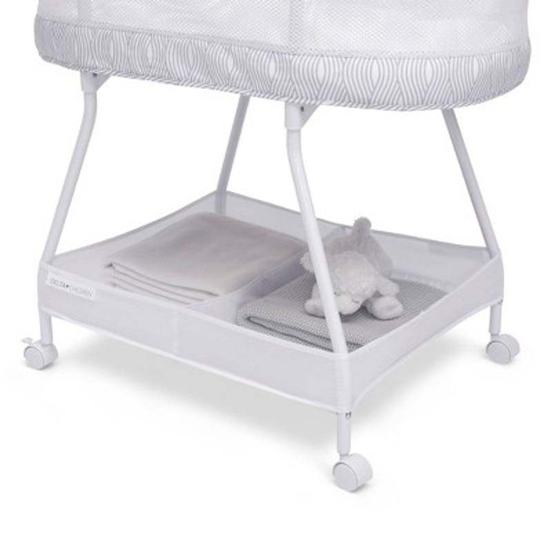New Delta Children Curve Bassinet (White/Grey) - Kidsy